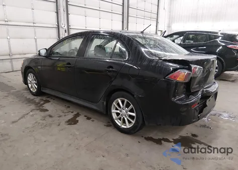 2016 Mitsubishi Lancer Es z USA, uszkodzony, nr VIN JA32U2FU3GU005102